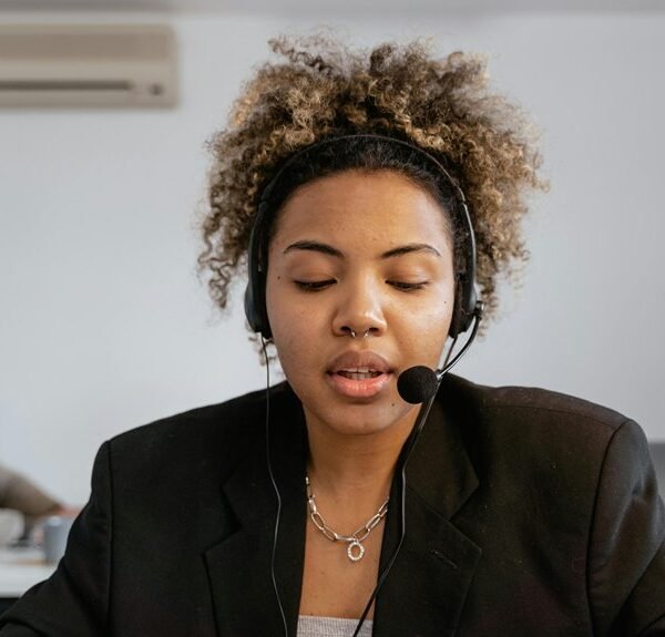 tech hotline business connection