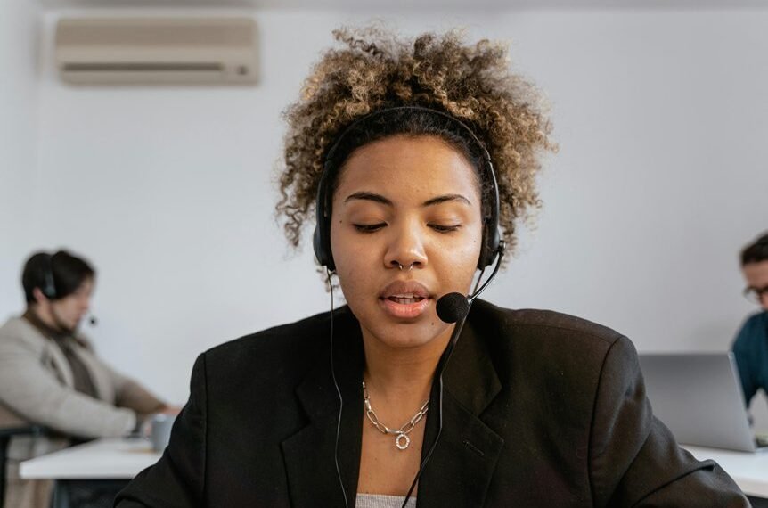 tech hotline business connection